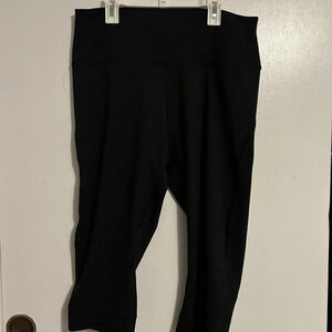 Hyba Women’s XL Black Capris Leggings Workout Soft And Comfortable Breathable